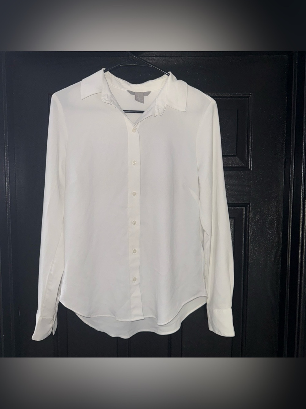 H&M White Textured Matte Long Sleeve Button Down Collared Shirt - Size (XS)